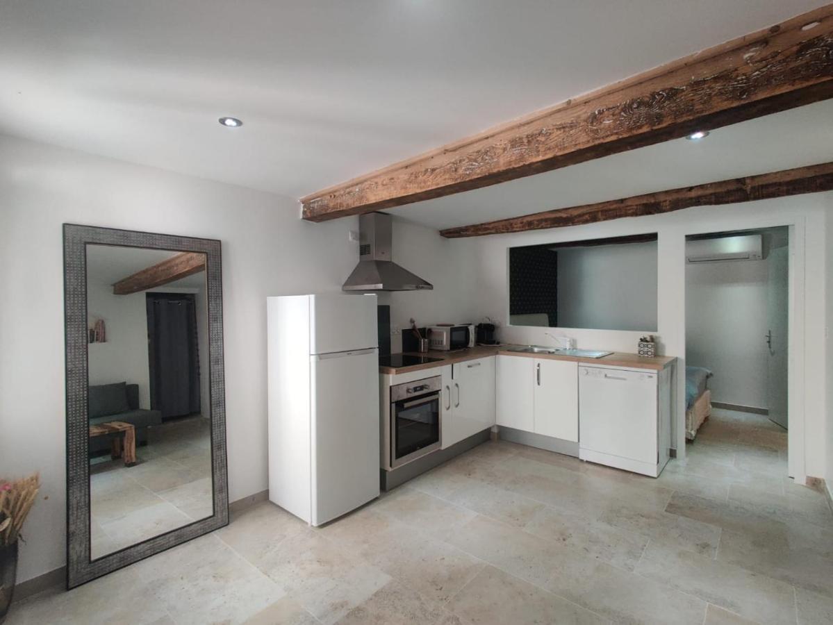 גרימו Logement Neuf Centre Du Village Aux Pieds Du Chateau מראה חיצוני תמונה